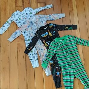 Set of 4 Hanna Andersson sleepers 18-24 mos